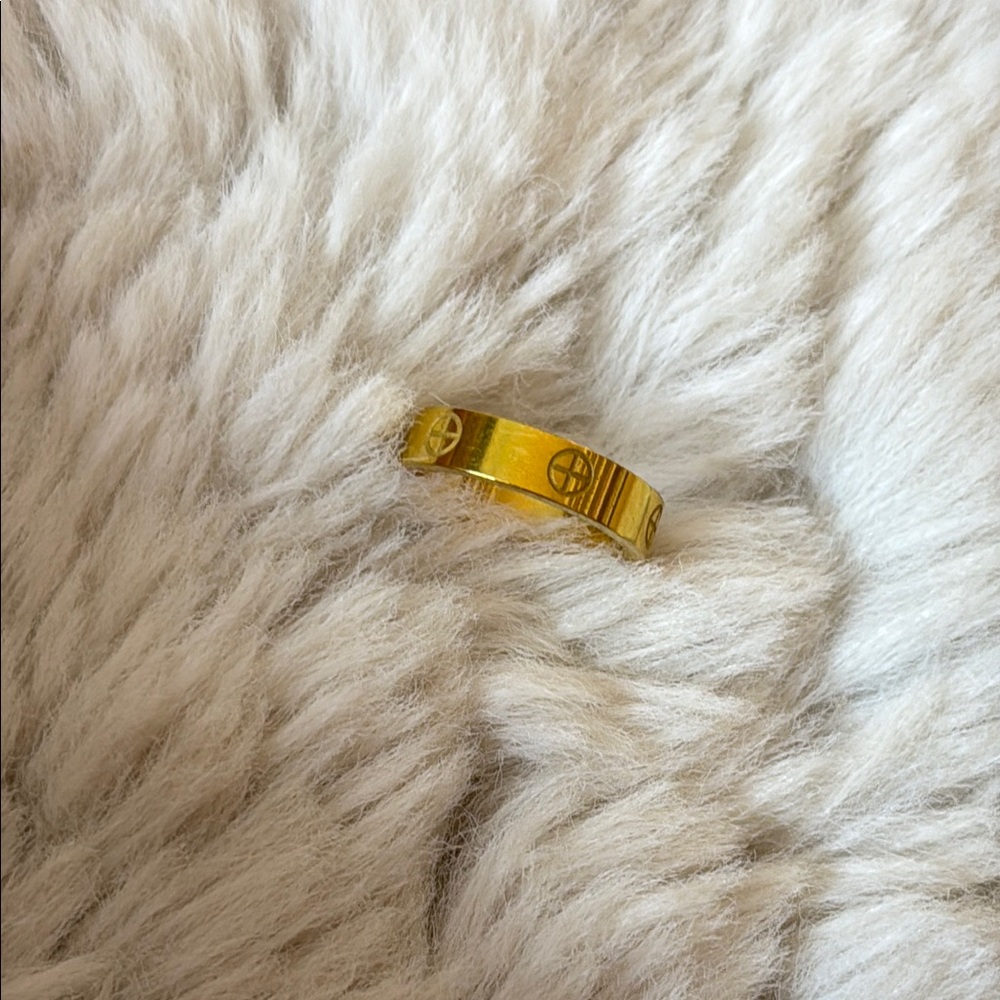 Amazon Gold Logo Ring